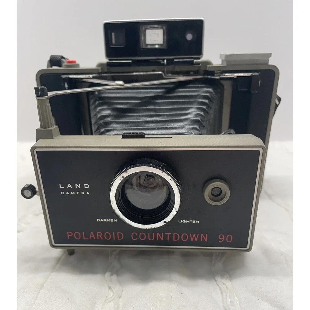 Polaroid Countdown 90 Automatic Land Camera with Flash UNTESTED